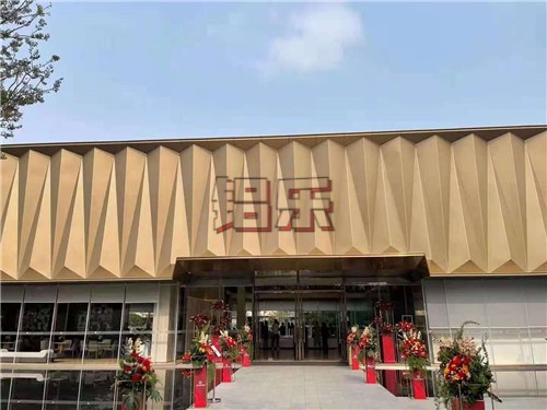 铝幕墙好的品牌名称有那些？如何选购过硬铝幕墙
