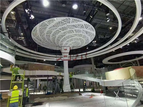 铝乐建材公司教您快速的订购高品质蜂窝铝板