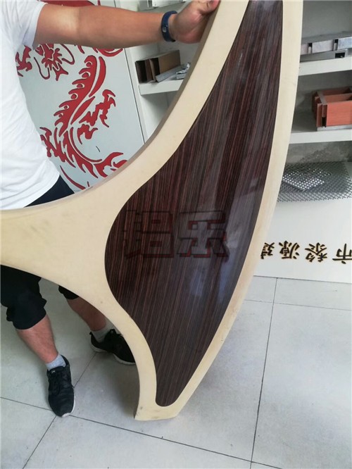 为什么挑选铝幕墙要找到大制作厂家