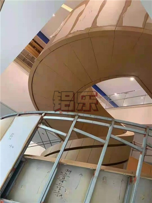 包柱铝单板什么品牌好？咋样选对过硬包柱铝单板