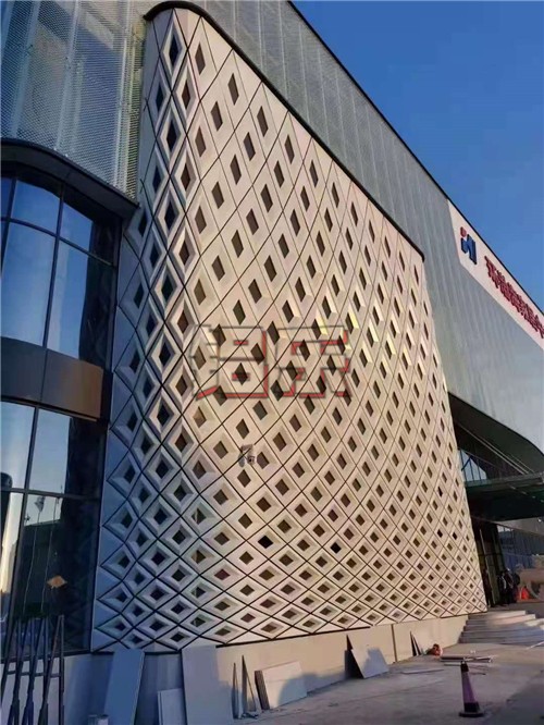 铝乐铝合金空调罩公司让你轻松的选购到好的铝合金空调罩