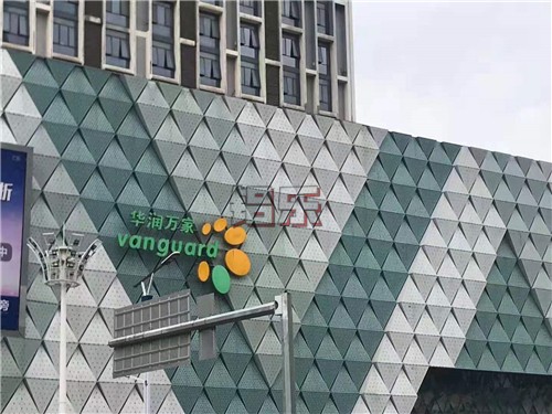 要怎样订购到优质的木纹铝单板？这三大因素很关键