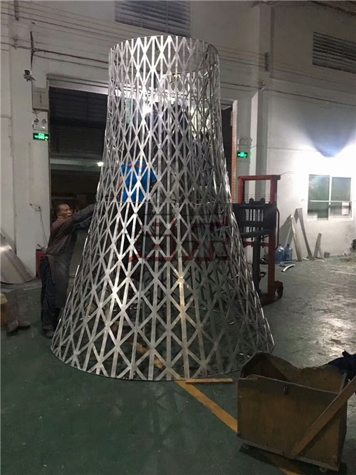 铝乐建材公司教您轻松的订购到优质拉丝铝单板