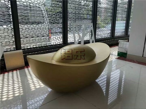 铝幕墙哪一个公司好？怎么样找到优秀铝幕墙