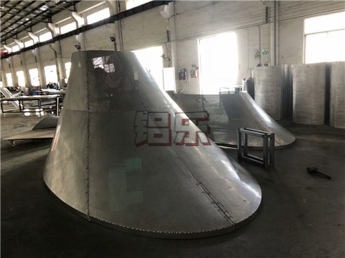 铝乐告诉您怎么订购好的雕花铝单板